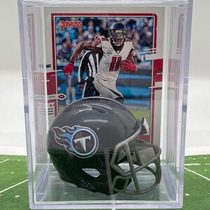 NIEUW Tennessee Titans Julio Jones-minihelm Shadowbox met kaart