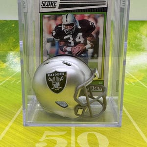 L.A. Raiders Bo Jackson #34 Mini Capacete Shadowbox com cartão