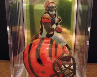 Cincinnati Bengals Giovani Bernard #25 Mini Helmet Shadowbox w/ card