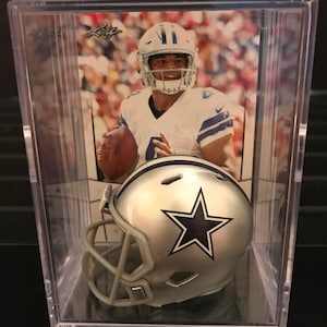 Dallas Cowboys Dak Prescott Mini Helm Shadowbox mit Karte
