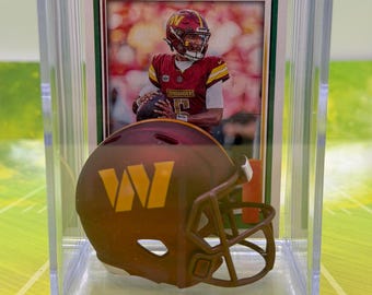 Mini casco Shadowbox dei Washington Commanders con carta Jayden Daniels