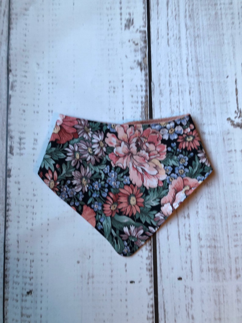 drool bib Vintage floral baby bib bandana bib baby bandana floral baby bib beautiful baby bib girly baby bib