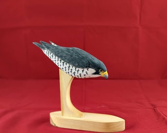 Peregrine Falcon Wood Carving, Carved Bird of Pray, Falcon Wood Bird Carving, Lodge Decor Art Bird, Handcrafted Sculpture, Wooden Bird