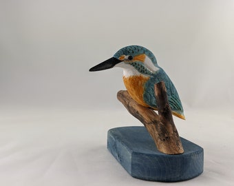 Handcrafted Common Kingfisher Wood Carving, Kingfisher Home Decor Artwork, Nature-Inspired Bird Decor Accent, OOAK Artistic Bird Carving