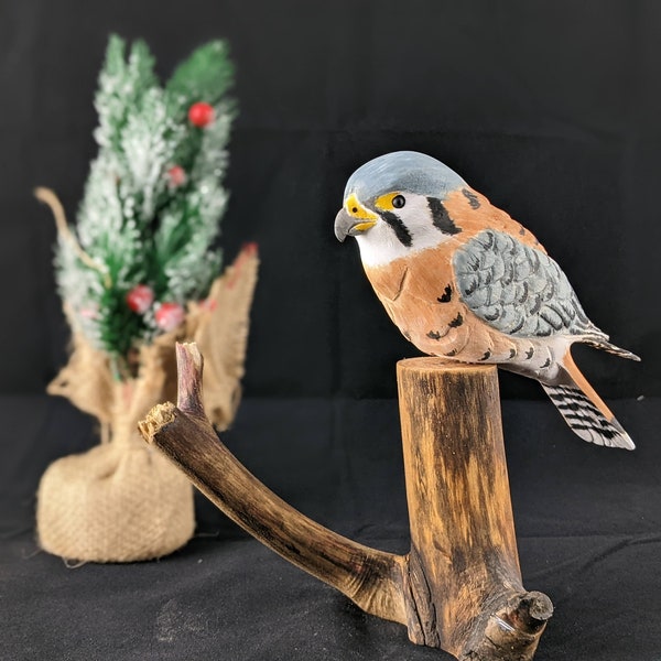 7" Amerikaanse Torenvalk Falcon Houtsnijwerk, Gesneden Sperwer, Kleine Valk, Houten Vogelsnijwerk, Lodge Decor Art Bird, Handgemaakte sculptuur