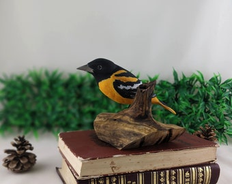 Baltimore Oriole Wood Carving on Driftwood, Songbird carving, Wood Bird Sculpture, Carved Song Bird, Songbird Decor, Handmade Bird Carving