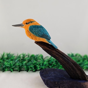 Hand-Carved Guam Kingfisher Wood Sculpture: Nature-Inspired Decor