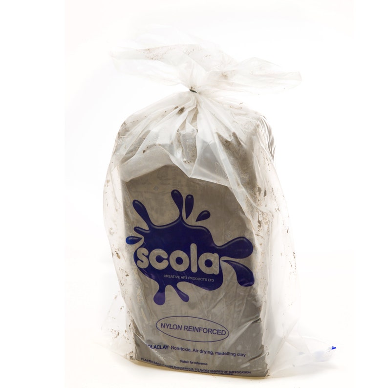 scola modelling clay