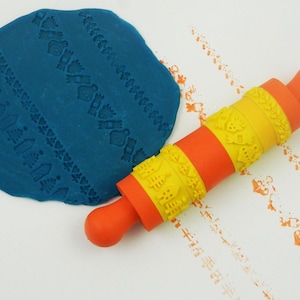 Christmas Multi Patterned Rolling Pin Kids Easy Grip Dough Roller Pattern Maker
