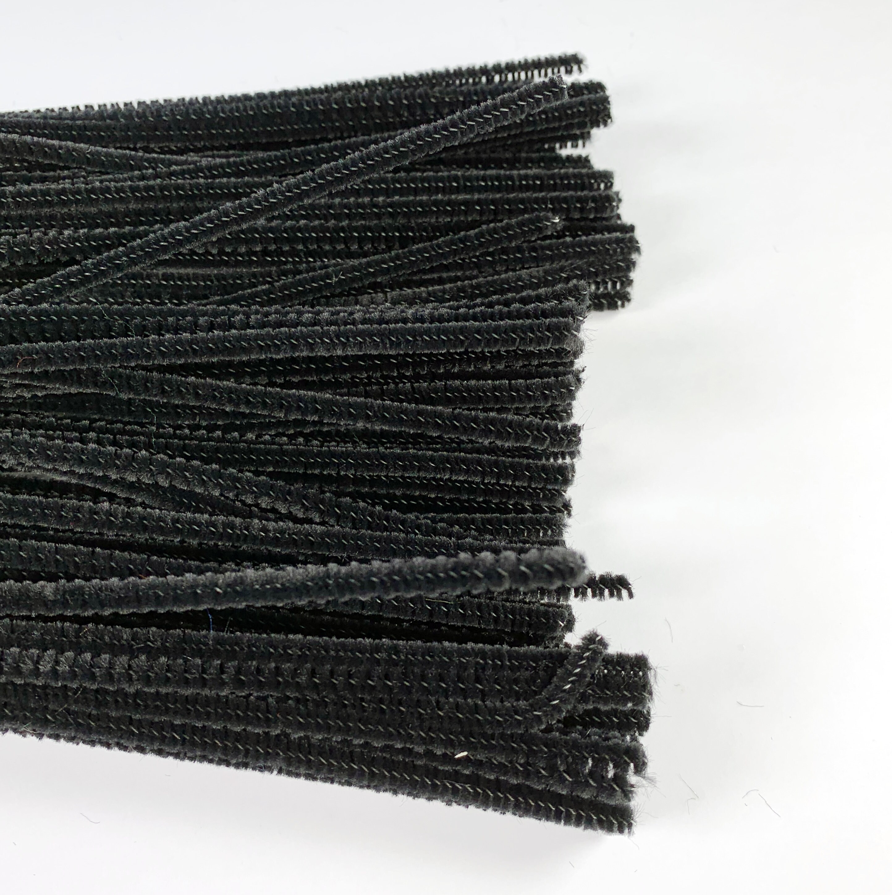 Black Chenille Craft Stems 25 Pieces, 3 Mm Skinny Pipe Cleaners, Supplies  for DIY Projects or Kids Crafts 