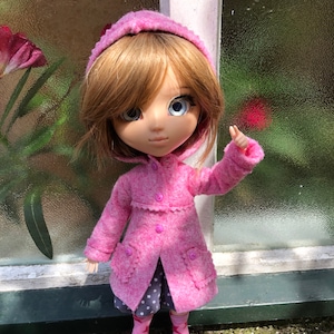 New price - Duffle coat in pink frosted merino felt for Pullip doll or similar size