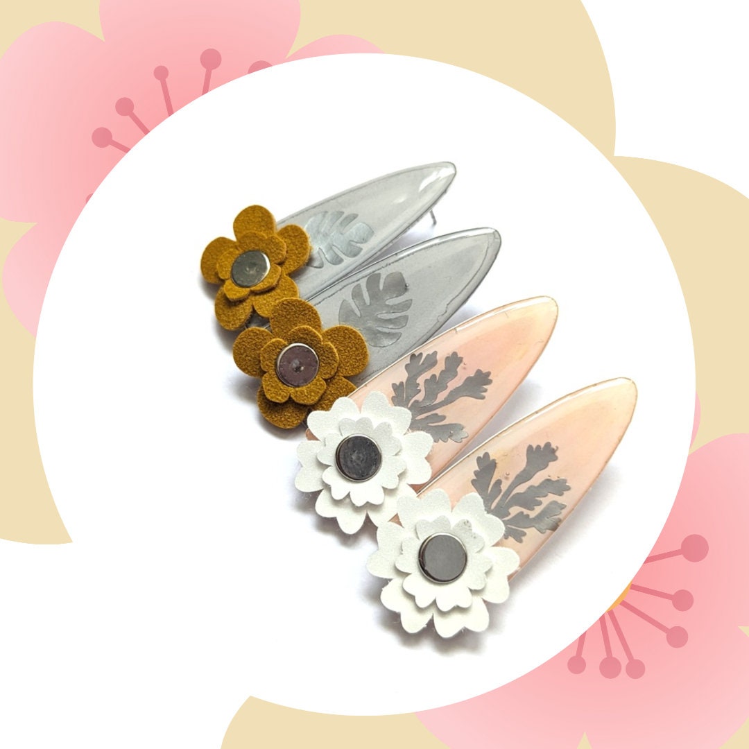 Flower Ear Studs Floral Earrings Resina and Yupo Paper Etsy