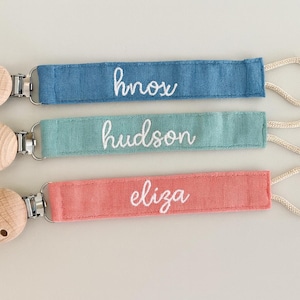 Personalized Pacifier Clip, Baby Shower Gift, New Baby Gift, Unique Baby Gift, Baby Girl, Embroidered Pacifier Clip, Custom Name Baby Clip