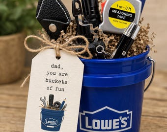 Etichetta "Papà, sei una fonte inesauribile di divertimento", Etichetta regalo per la festa del papà, Etichetta stampabile per il secchio degli attrezzi, Etichetta fai da te per il cesto regalo del papà, Etichetta regalo per ferramenta