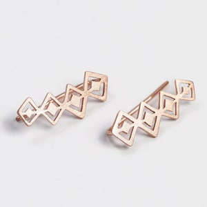 Roségouden klimmeroorbellen - ruitoorbellen - oorklimmer - geometrische klimplantoorbellen - minimalistische oorklimmers - zilveren klimplantoorbel