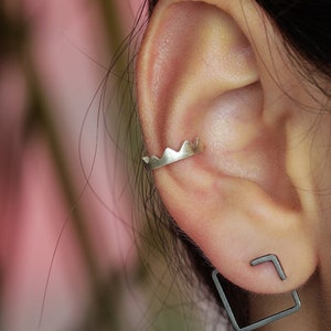 Sterling Silver Earring Cuff Earring Crown Ear Cuff Gold Platted Earing Wrap Earring Spike Earrings Non pierced earrings