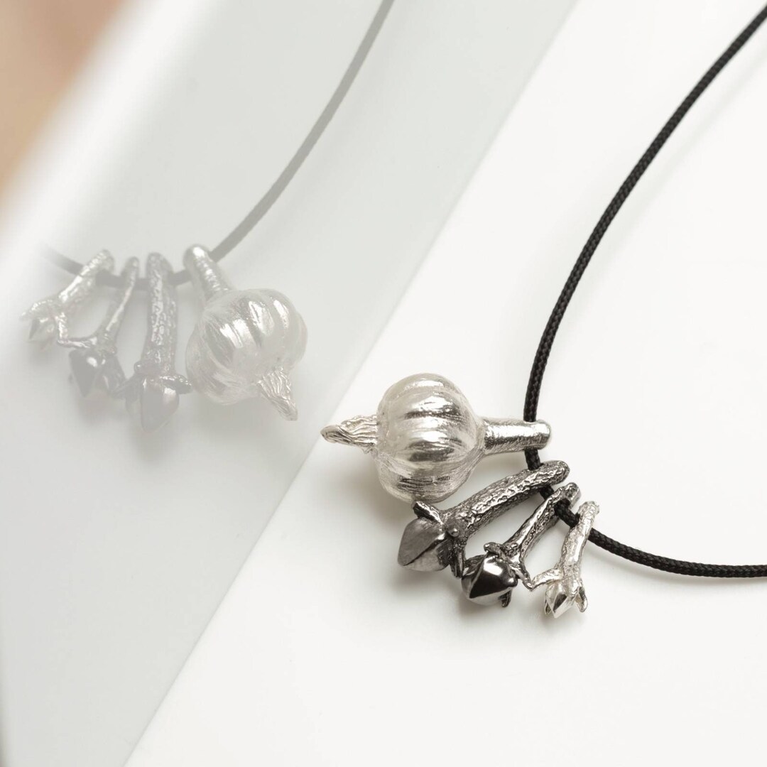 Garlic & Cloves Food Necklace Real Silver Lucky Charm Playful Jewelry