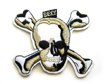 Skull and Crossbones Embroidered Patch Appliqué