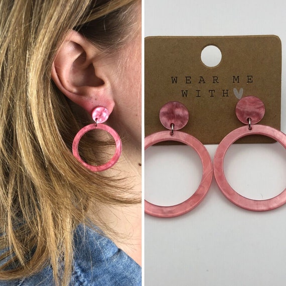 Boucles D'oreilles Créoles Roses Fantaisie - Diamètre 5 Cm - Femme - Neuf Sans Boîte