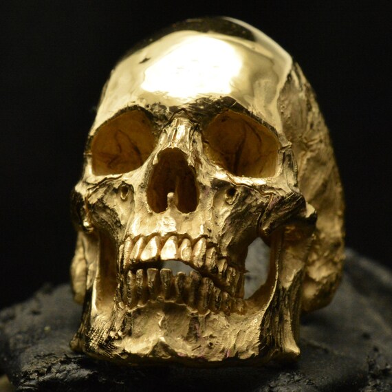 Featured image of post Gold Skull Ring Tarkov Market
