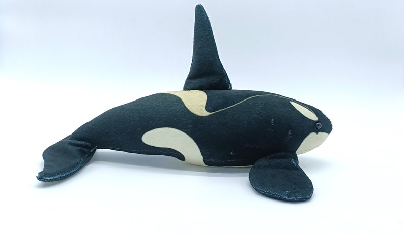 orca plushie