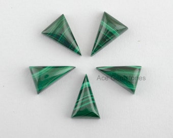 Vert Malachite Triangle pierres précieuses en vrac 10x15mm D.c.a., en gros Cabochon gemme - 5 Pcs.