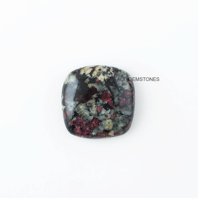 Wholesale Jewelry Gemstone 1 Pcs. Eudialyte Cabochon AAA Quality Natural Eudialyte Rounded Rectangle 24x24 mm Loose Cabochon Gemstone
