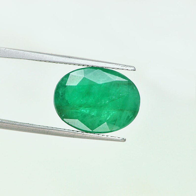 Top-Qualität, natürliche Smaragd Edelstein, echte natürliche oben grüne Smaragd Oval geschnitten Brasilien Edelstein 7,32 Cts. grüne Smaragd Stein Bild 1