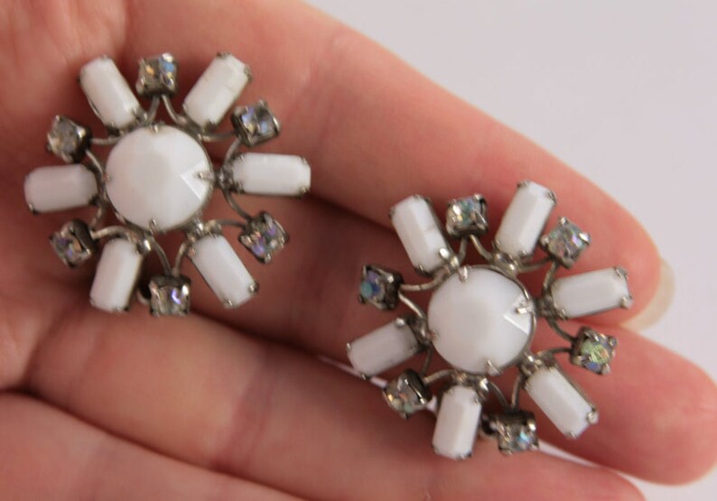 Vintage Weiss Rhinestone and Milk Glass Clip On Earrings Etsy