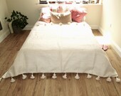 Luxury Moroccan Berber Wool Bed Blanket Throw with Tassels -Zara - 220x250cm