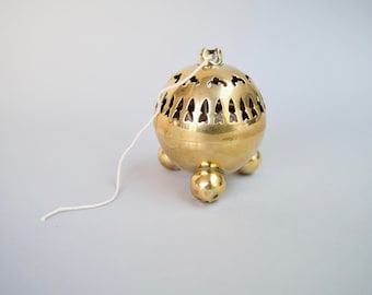 String Box, String Holder and Cutting, Victorian, Brass, Pierced work, Gardening, Kitchen, 7/7/9cm
