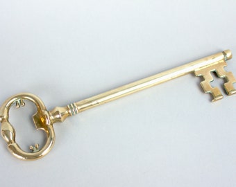 Bottle opener, Key, Brass, Vintage, Barware, Novelty, Present, 21.5/6cm