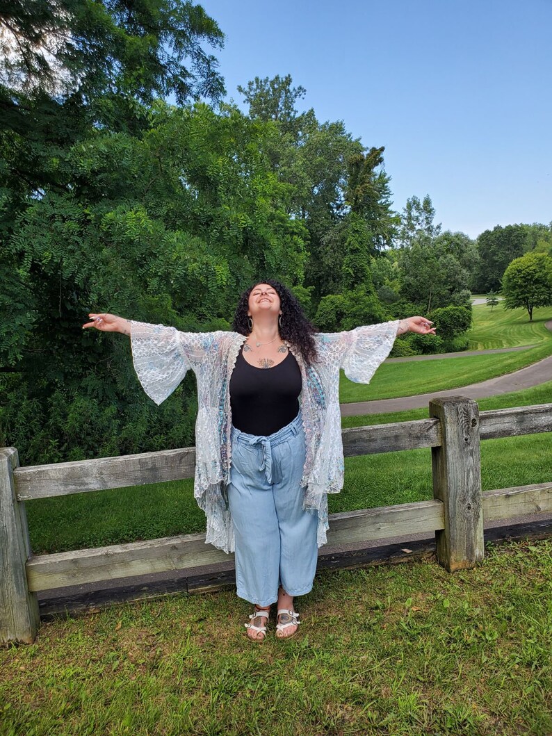 Lace Kimono: Boho Chic Resort Cover-Up, Stevie Nicks Style image 5