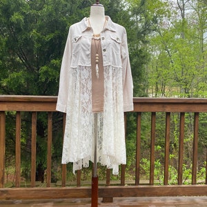 White Stevie Nicks jacket duster, faux suede Long lace bohemian jacket, lace kimono, Boho chic, vintage, medium or large, western boho