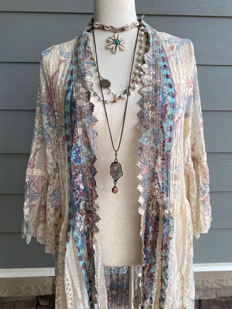 Lace Kimono: Boho Chic Resort Cover-Up, Stevie Nicks Style Beige