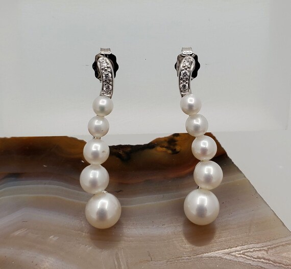 Vintage pearl earrings, 14k white gold genuine whi