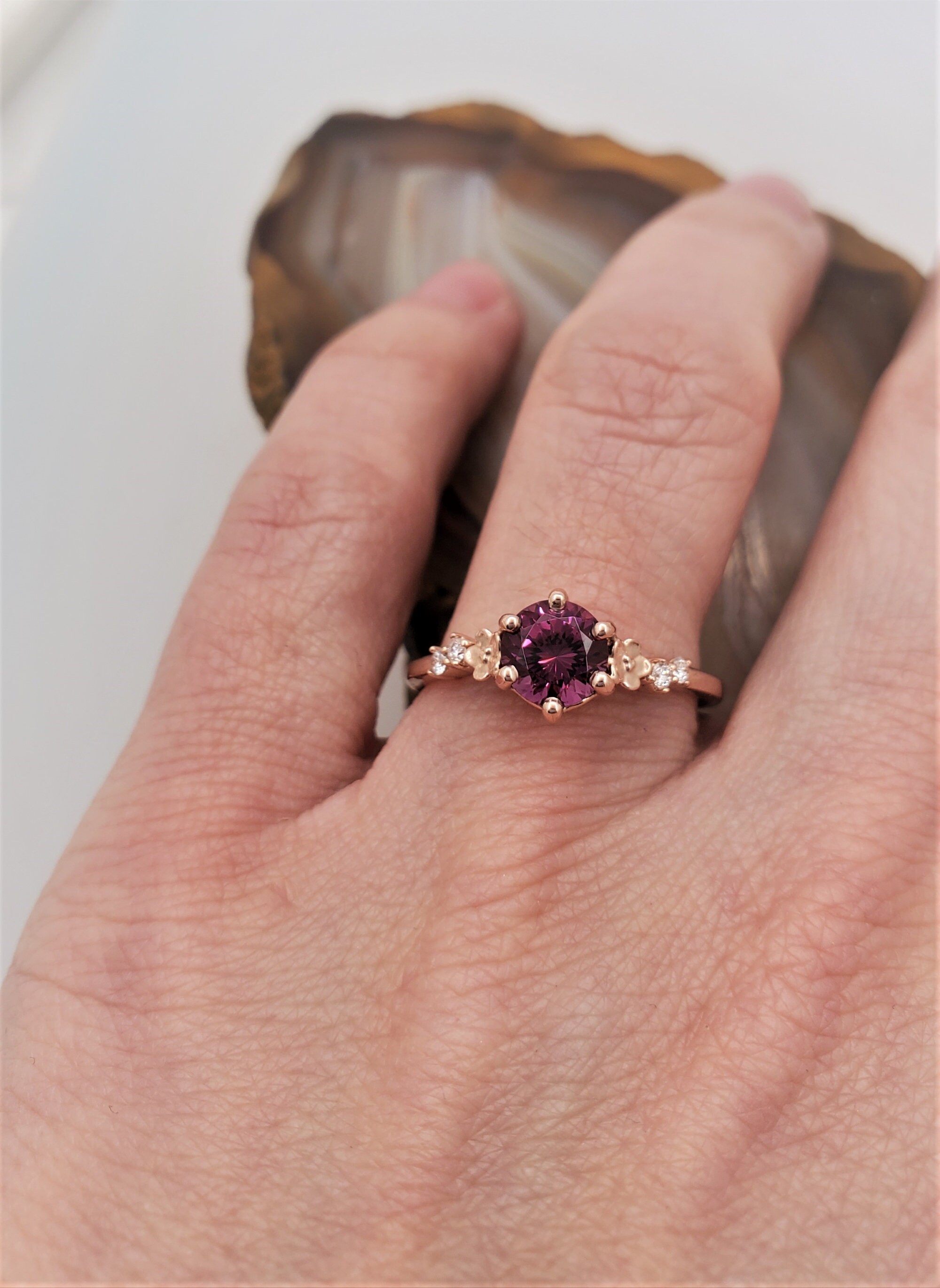 Rhodolite garnet on sale ring rose gold