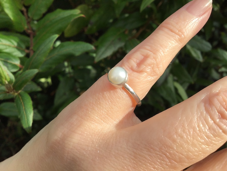 6mm Freshwater Pearl Sterling and Fine silver ring