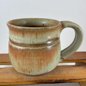 10 Ounce Pottery Mug, Stoneware Coffee Cup, Ready to Ship!