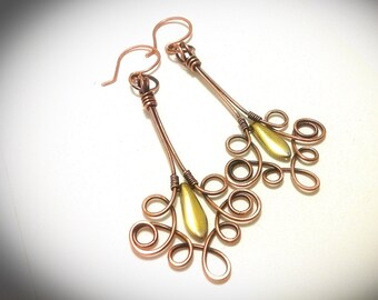 Dangling earrings. Czech dagger beads. Wire jewelry.  Baroque.