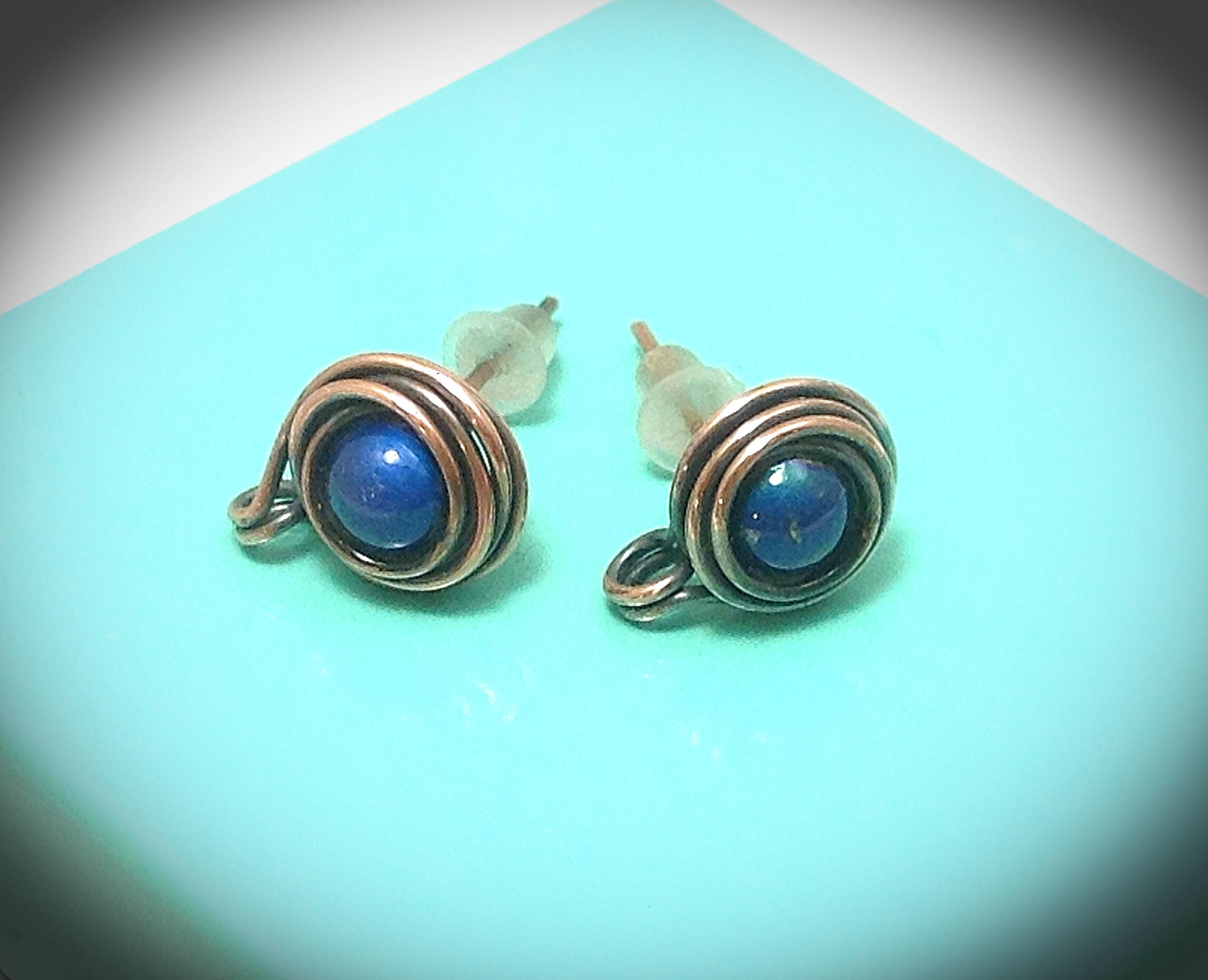 Wire Earrings. Post/stud Earring. Copper Wire Jewelry. Mood Stone