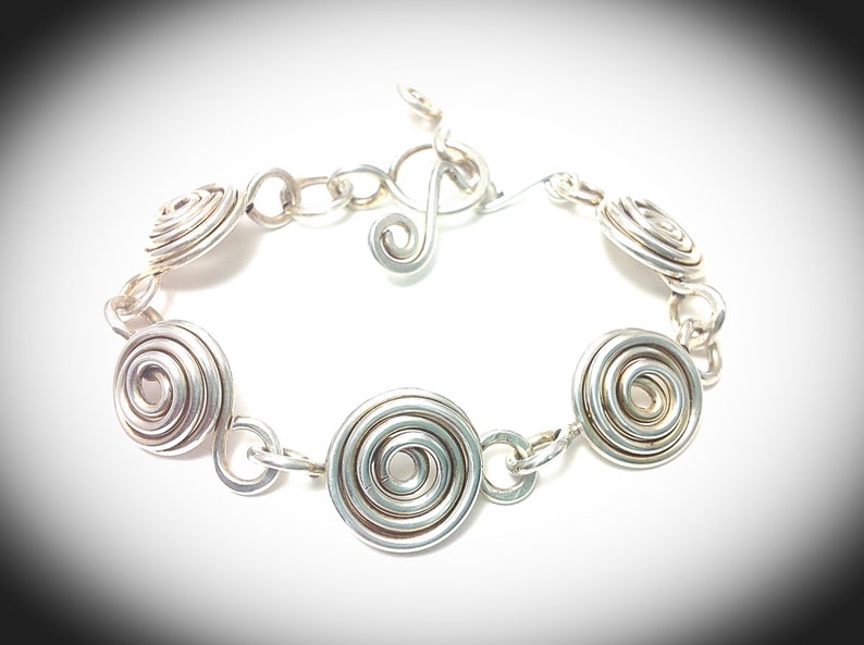 Wirewrapping. Silver Link Bracelet, Wire Jewelry. Large Silver Swirl ...