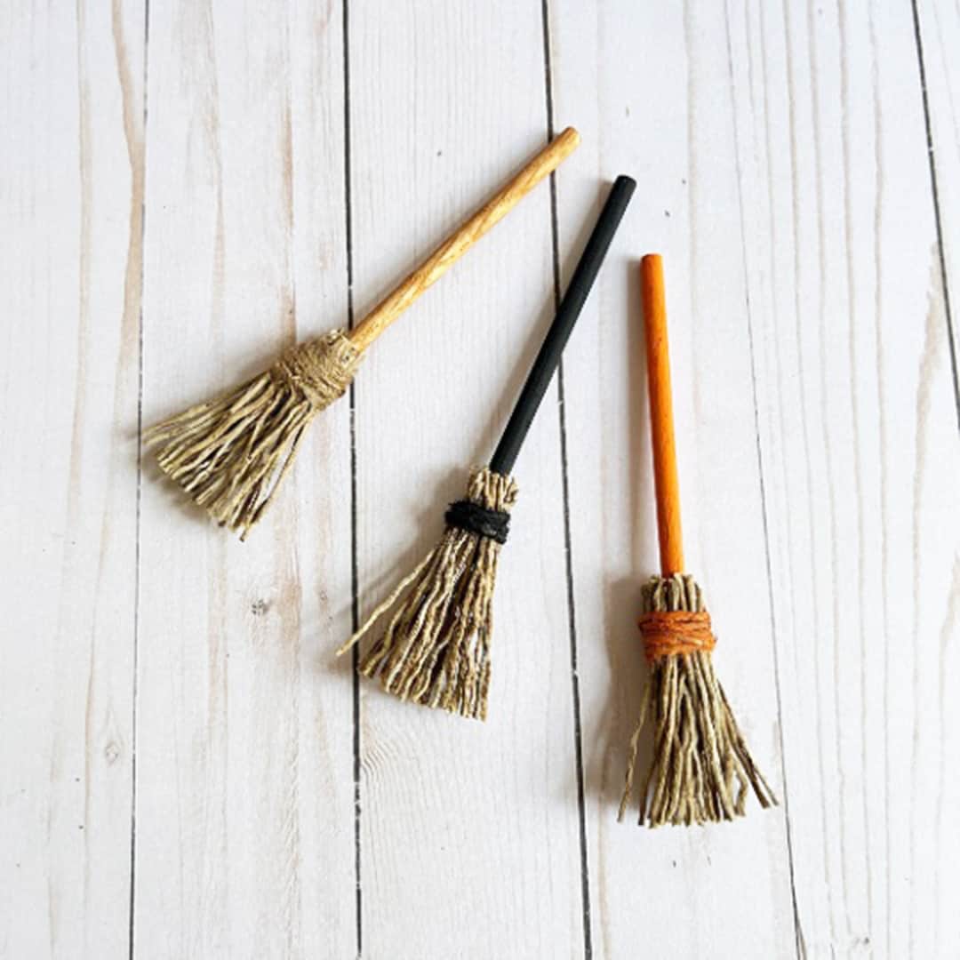 Witch Broom, Halloween Witch Broom, Halloween Decor, Witch Broomstick