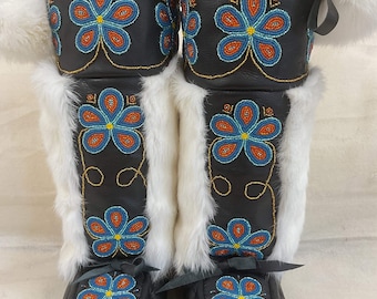 Women's Size 8 Mukluks