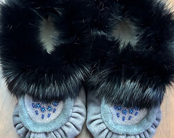 Youth Size 1 moccasins