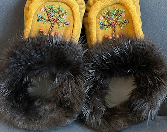 Family Tree Birthstone Moccasins