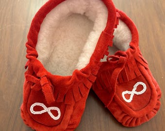 Women's Size 9 Moccasins