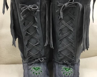 Women's Size 10 Mukluks