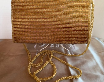 1950s Gold Glass Bead Handbag – Art Deco Leaf Design, Chain Strap