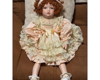 Vintage Wings Porcelain Doll 1996 Ltd Ed 403/1000 Lace Dress AS IS Read